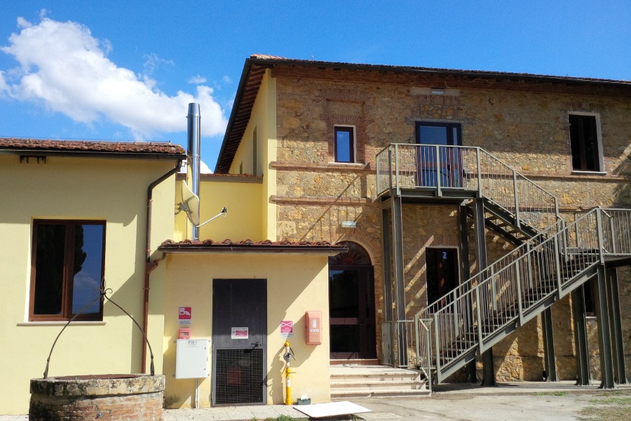 SCUOLA “DANTE ALIGHIERI”, Monteriggioni (SI)